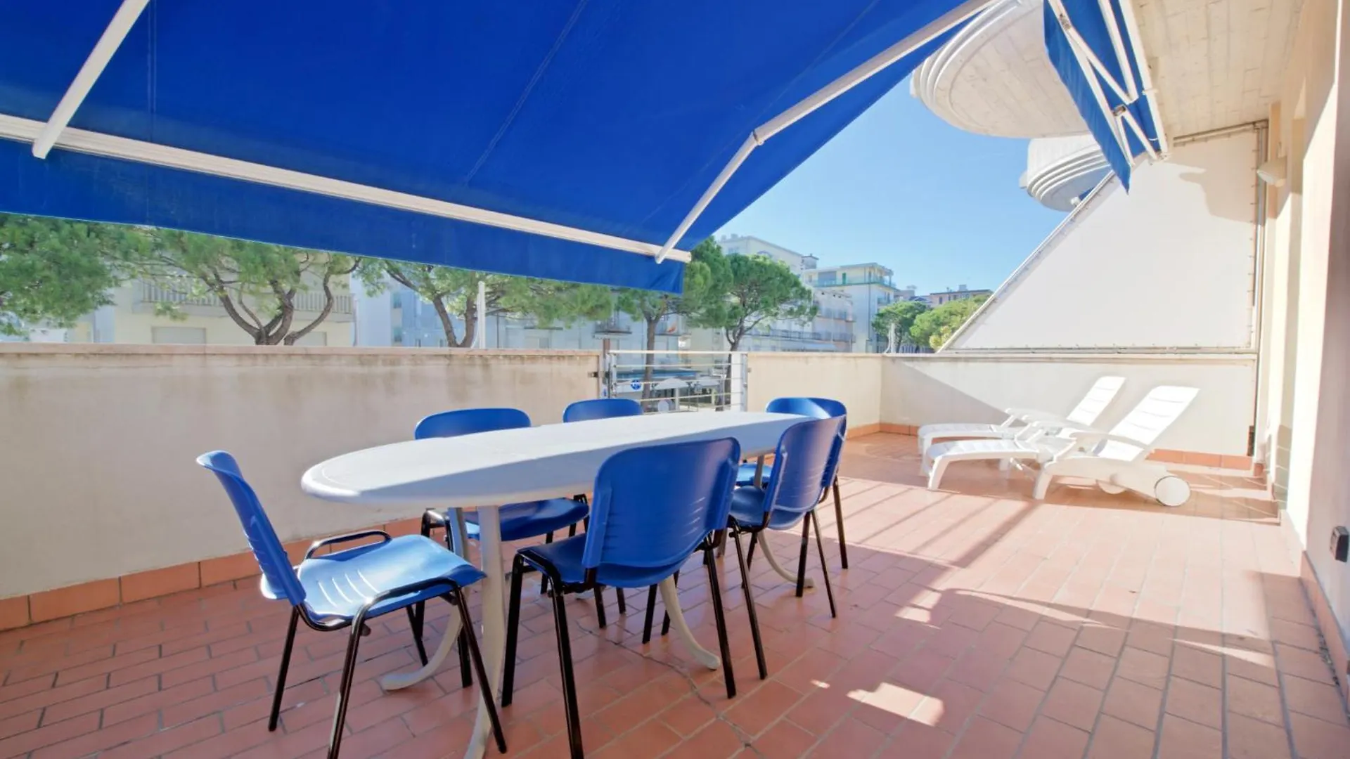 Costa Azzurra Apartment Lido di Jesolo 0*,  Italy